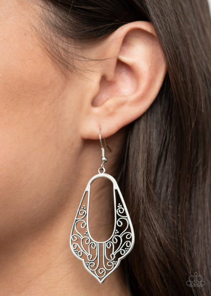 Paparazzi Grapevine Glamour - Silver
