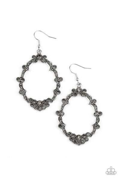 Paparazzi Sparkly Status - Silver
