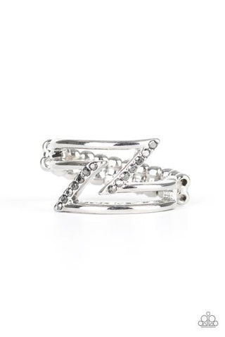 Paparazzi 5th Avenue Flash - Silver