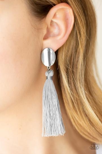Paparazzi Va Va PLUME - Silver - Gray