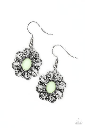 Paparazzi First and Foremost Flowers - Green