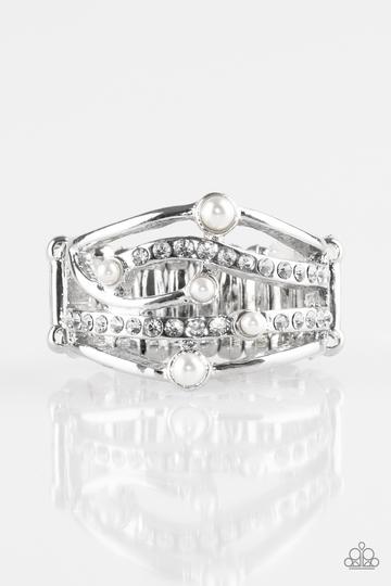 Paparazzi Magnificently Mermaid - White
