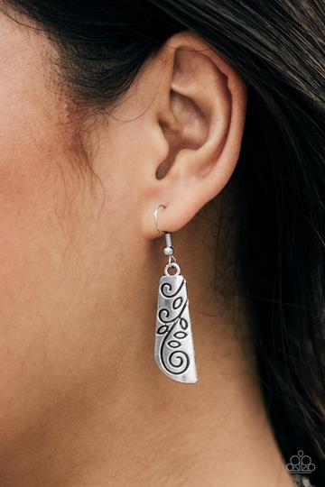 Paparazzi Untamed - Silver