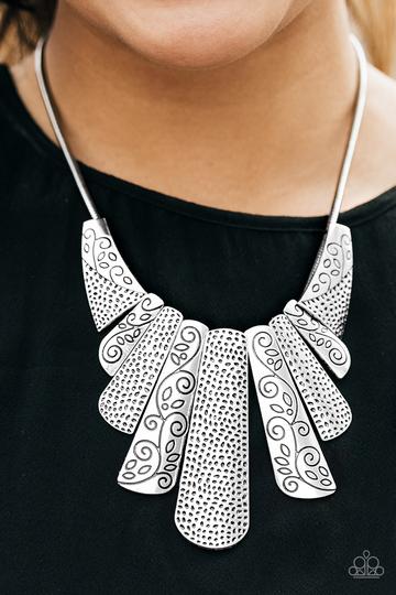 Paparazzi Untamed - Silver