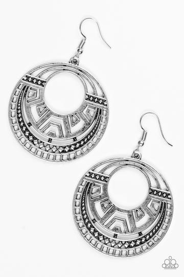 Paparazzi Modernly Mayan - Silver
