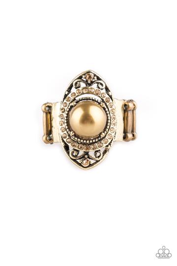 Paparazzi Pearl Posh - Brass