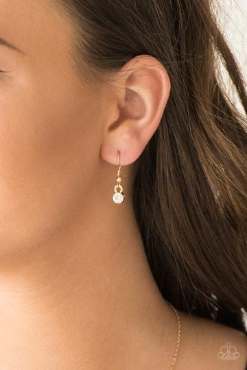 Paparazzi Classically Classic - Gold
