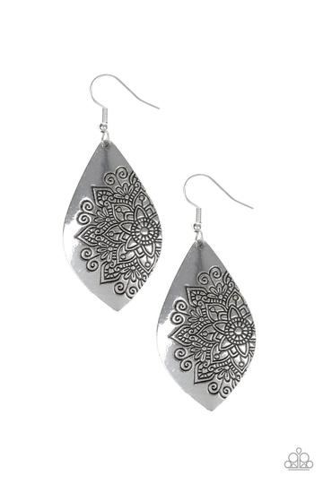 Paparazzi Flowering Mandalas - Silver
