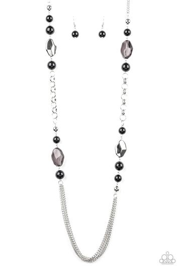 Paparazzi Marina Majesty - Black