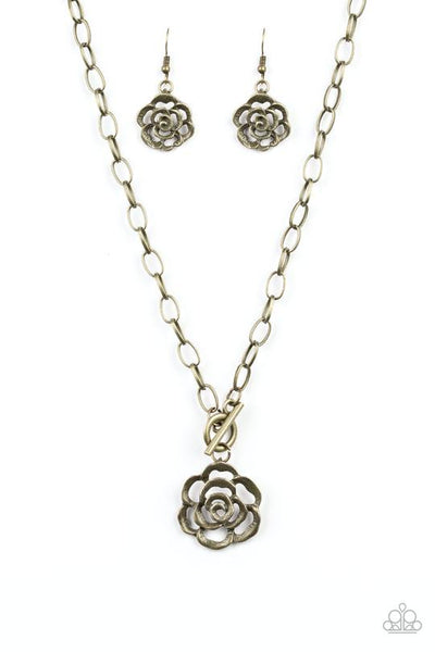Paparazzi Beautifully In Bloom - Brass