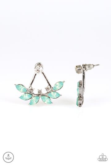 Paparazzi Forest Formal - Green