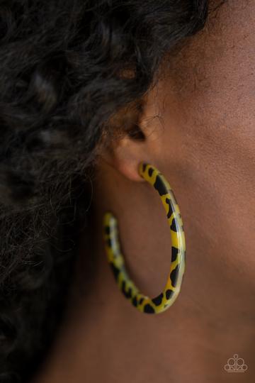 Paparazzi HAUTE-Blooded - Yellow