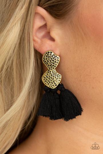 Paparazzi Tenacious Tassel - Black