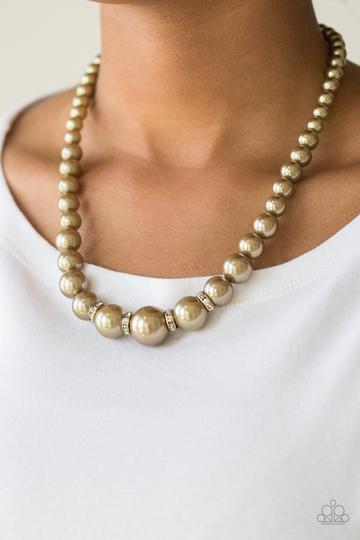 Paparazzi Party Pearls - Brass