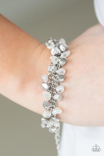 Paparazzi Seaside Social - White Bracelet