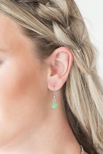 Paparazzi Glamour Grotto - Green