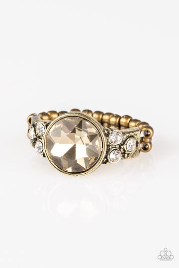 Paparazzi Poshly Pampered - Brass