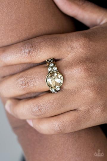 Paparazzi Poshly Pampered - Brass