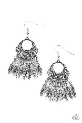 Paparazzi Country Chimes - Silver