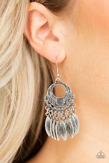 Paparazzi Country Chimes - Silver