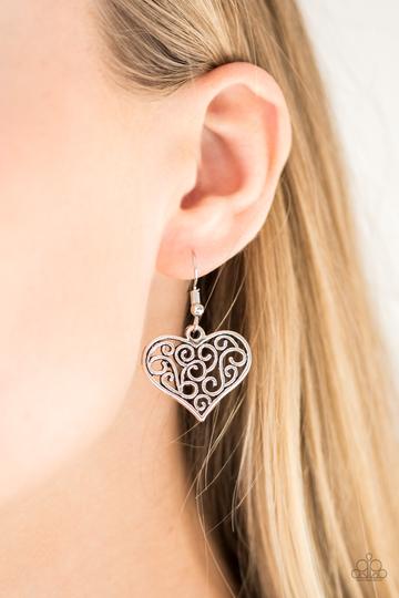 Paparazzi Heart-Touching Harmony - Silver