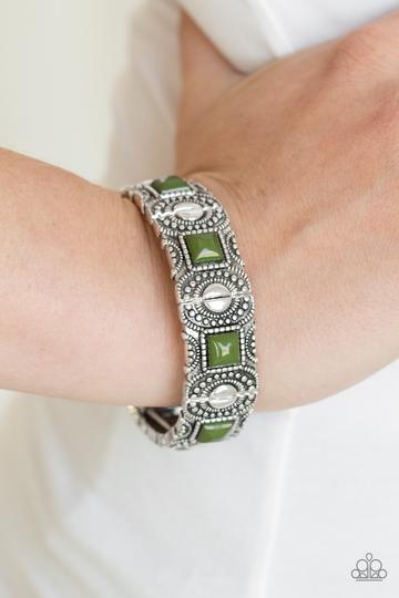 Paparazzi Tribal Trailblazer - Green