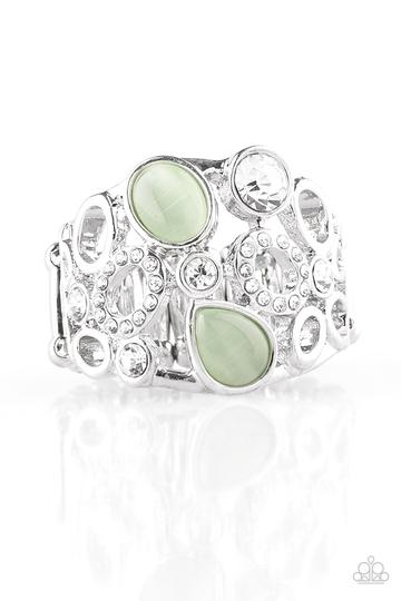 Paparazzi Summer Yacht - Green