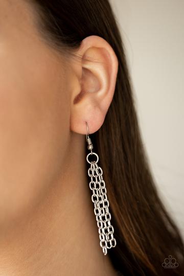 Paparazzi Breaking Pattern - Silver