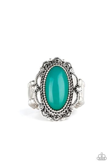 Paparazzi Malibu Majestic - Green