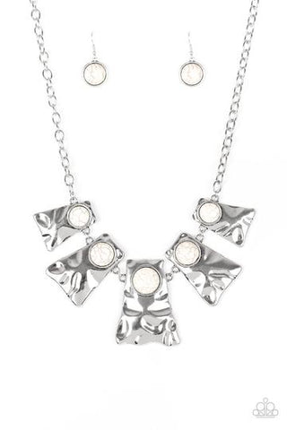 Paparazzi Cougar - White