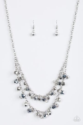 Paparazzi Fashion Show Fabulous - Silver