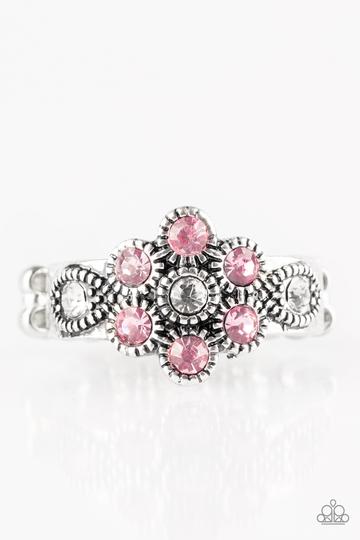 Paparazzi Garland Glamour - Pink