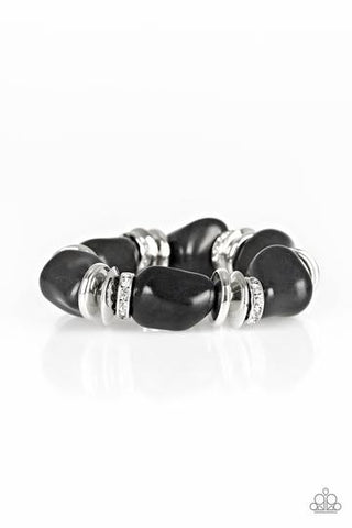 Paparazzi Stone Age Stunner - Black