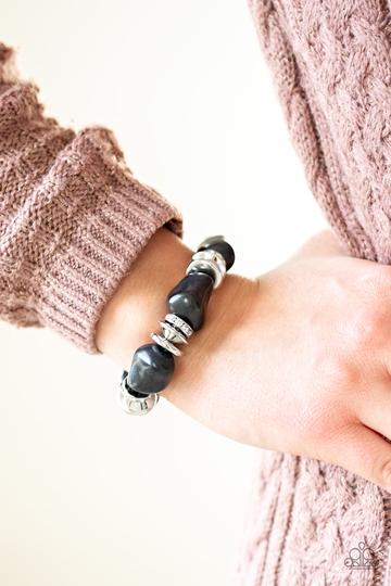 Paparazzi Stone Age Stunner - Black