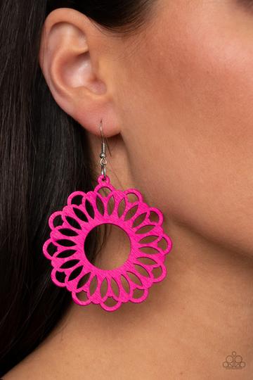Paparazzi Dominican Daisy - Pink