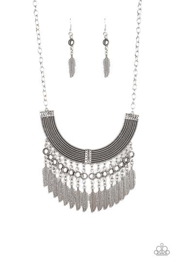 Paparazzi Fierce in Feathers - Silver