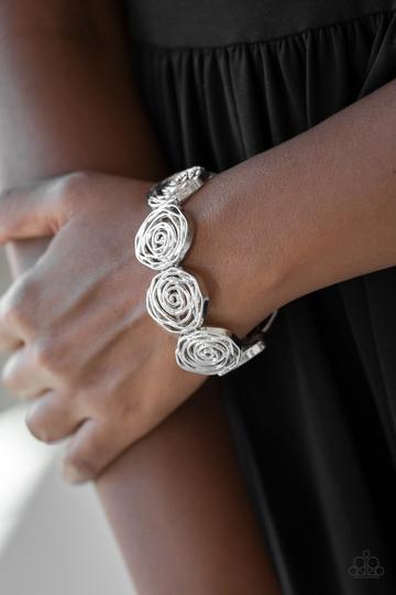 Paparazzi Beat Around The ROSEBUSH - Silver