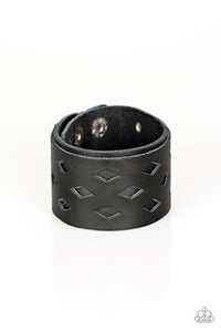 Paparazzi Bucking Bronco - Black