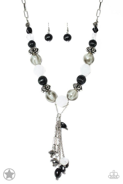 Paparazzi Break A Leg! - Black Necklace