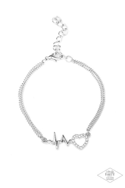 Paparazzi Skipping Beats - White Bracelet