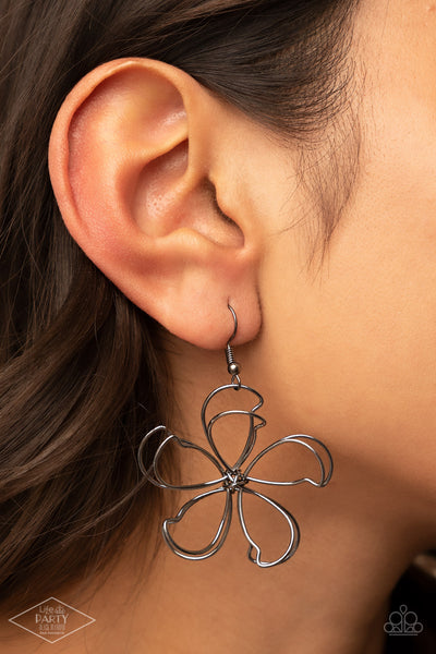 Paparazzi Miss Daisy - Gunmetal (Large) Earrings