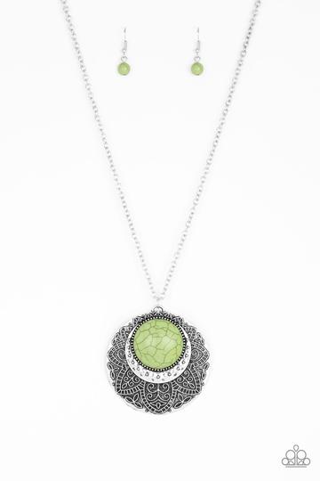 Paparazzi Medallion Meadow - Green
