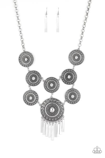 Paparazzi Modern Medalist - Silver Necklace