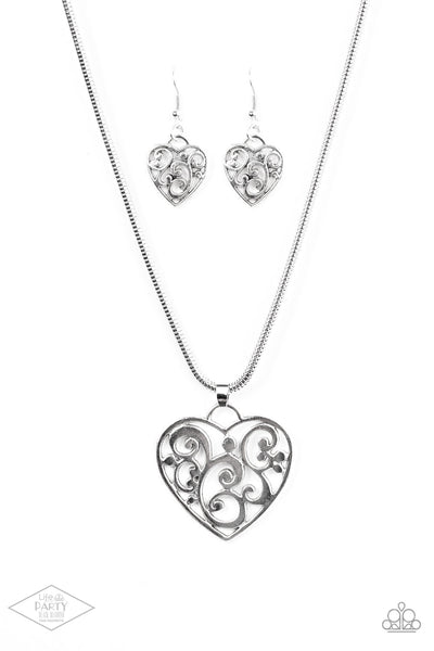 Paparazzi FILIGREE Your Heart With Love - Silver Necklace