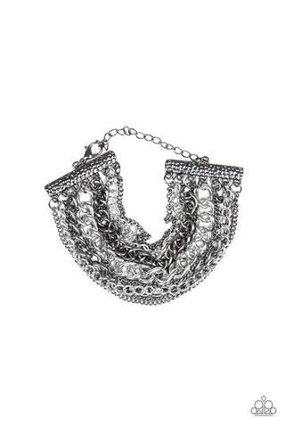 Paparazzi Metallic Horizon - Black