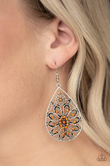 Paparazzi Flowering Finery - Orange