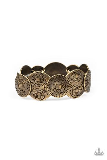 Paparazzi Pleasantly Posy - Brass Bracelet