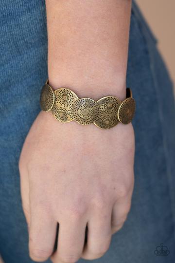 Paparazzi Pleasantly Posy - Brass Bracelet