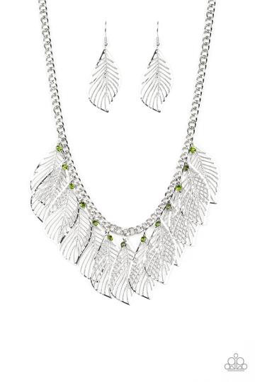 Paparazzi Feathery Foliage - Green