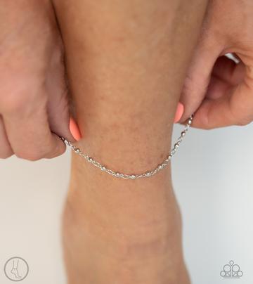 Paparazzi Shore Shimmer - Silver